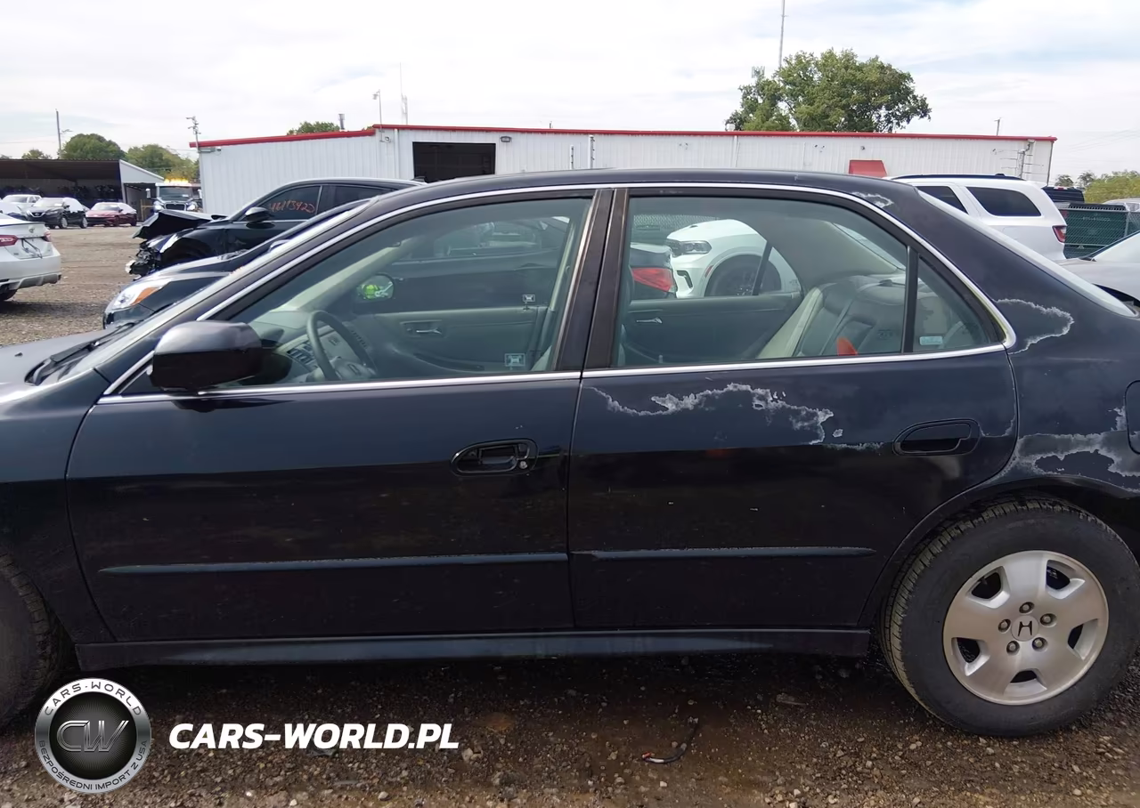 2002 Honda Accord 3.0 Ex VIN:1HGCG165X2A011409 - 14