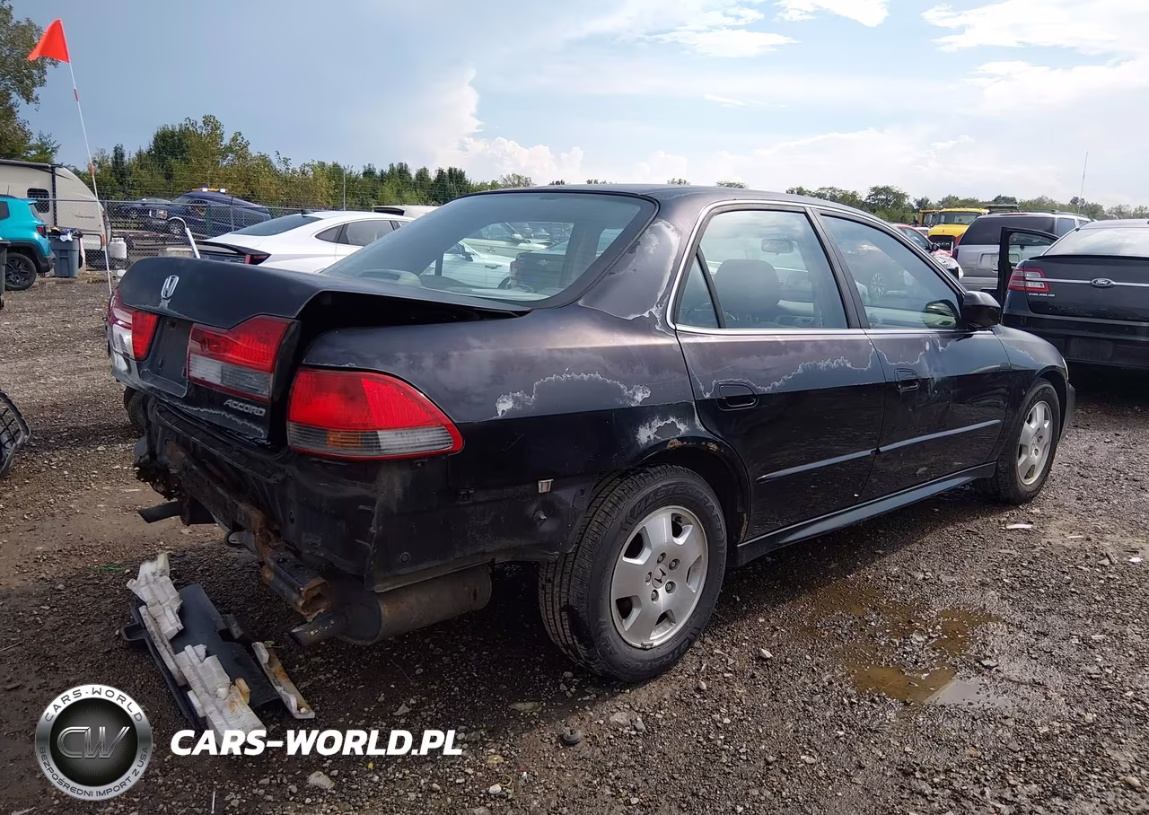 2002 Honda Accord 3.0 Ex VIN:1HGCG165X2A011409 - 4