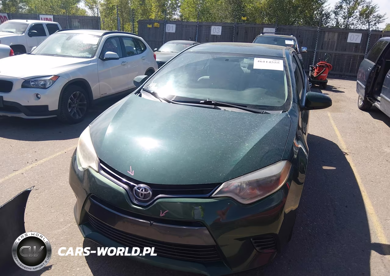 2016 Toyota Corolla Le VIN:2T1BURHE0GC647290 - 12