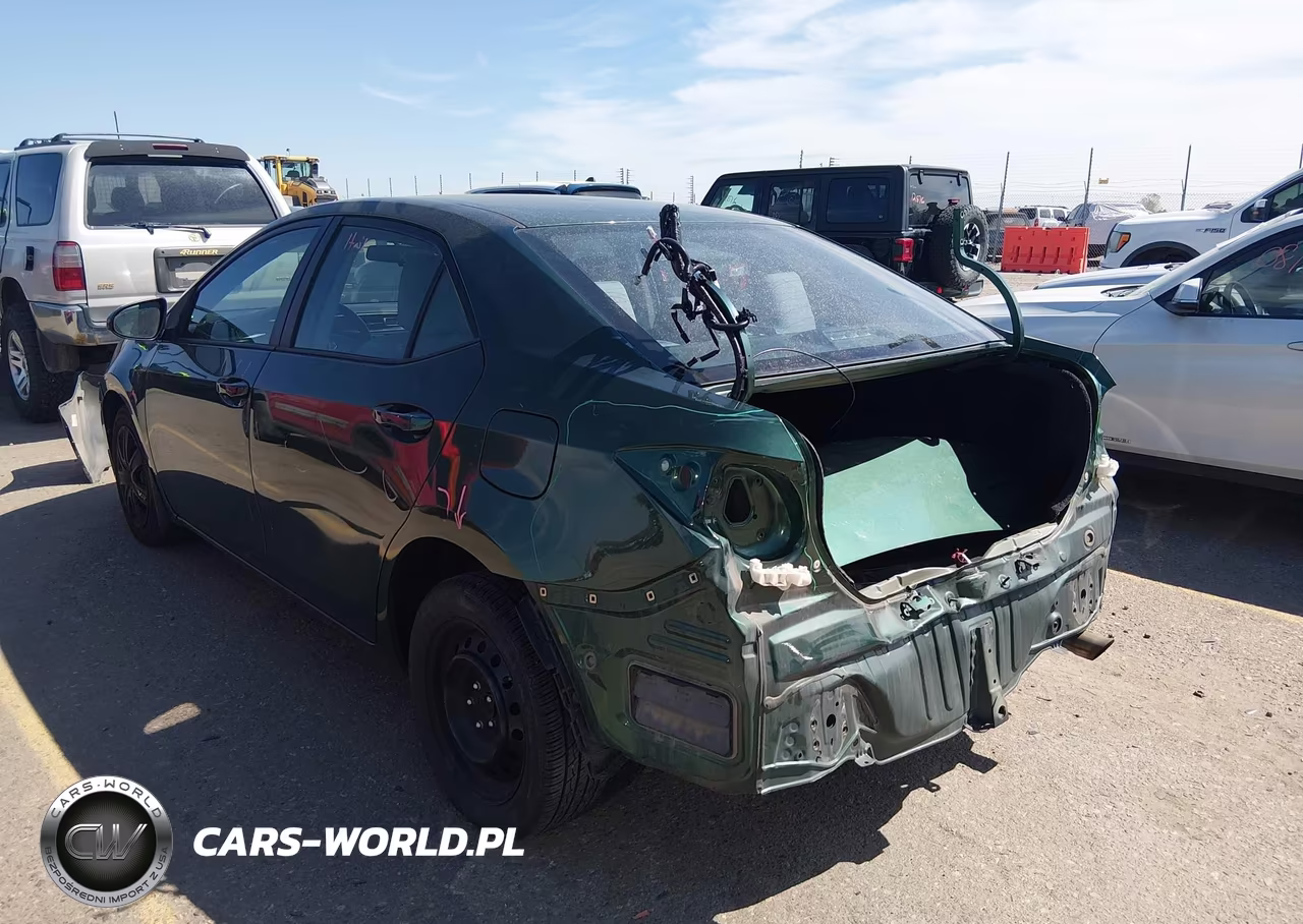 2016 Toyota Corolla Le VIN:2T1BURHE0GC647290 - 14