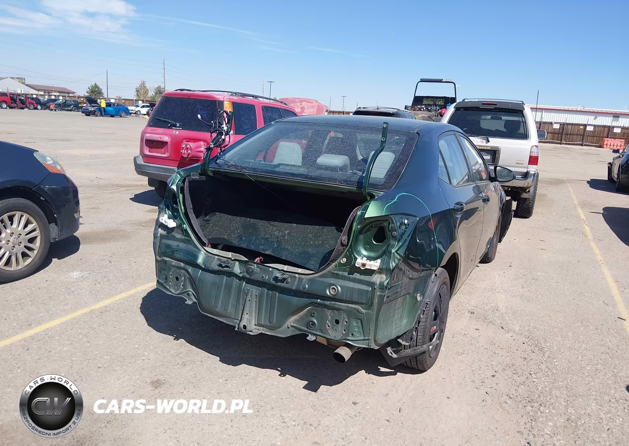 2016 Toyota Corolla Le VIN:2T1BURHE0GC647290 - 16