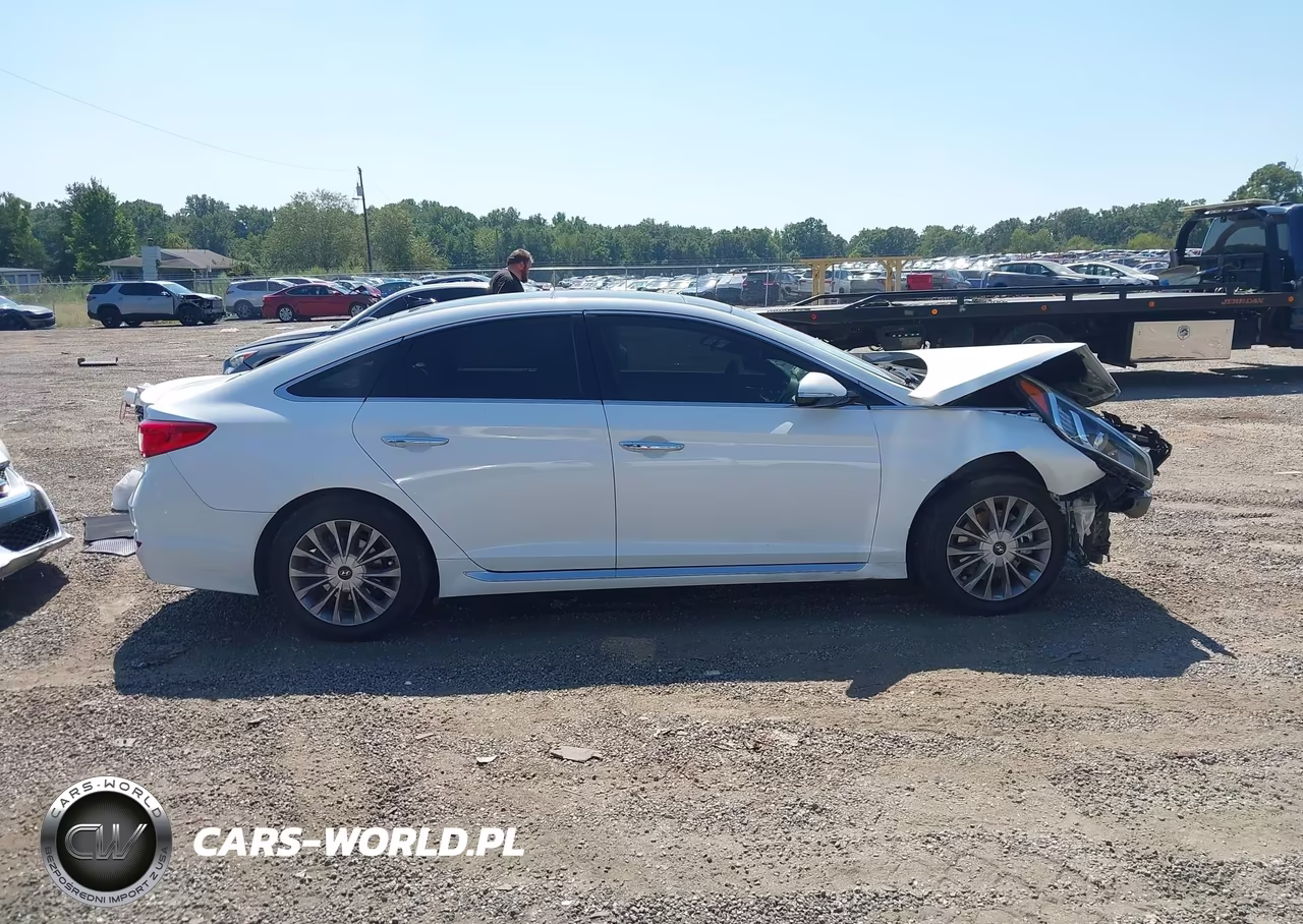 2015 Hyundai Sonata Limited VIN:5NPE34AF8FH024551 - 13