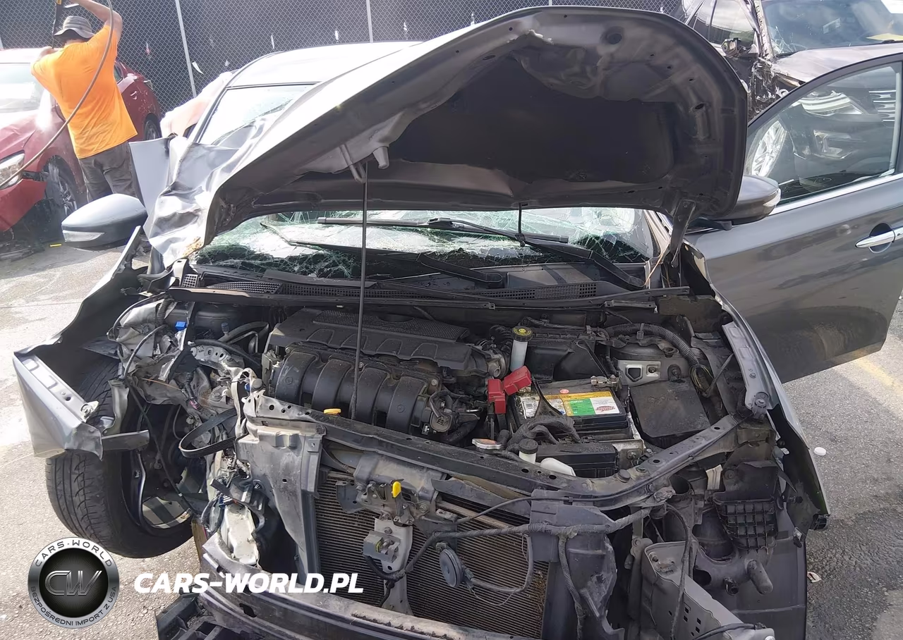 2019 Nissan Sentra Sr VIN:3N1AB7AP7KY330457 - 10