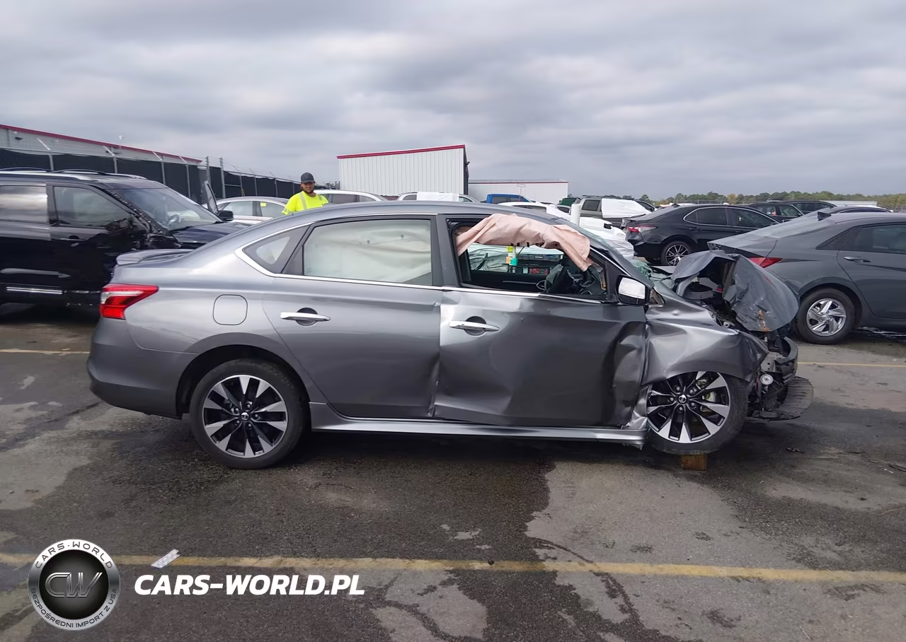 2019 Nissan Sentra Sr VIN:3N1AB7AP7KY330457 - 13