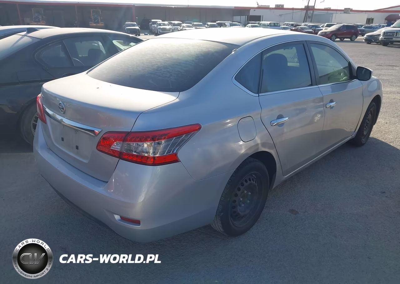 2015 Nissan Sentra S VIN:3N1AB7AP6FY329547 - 4