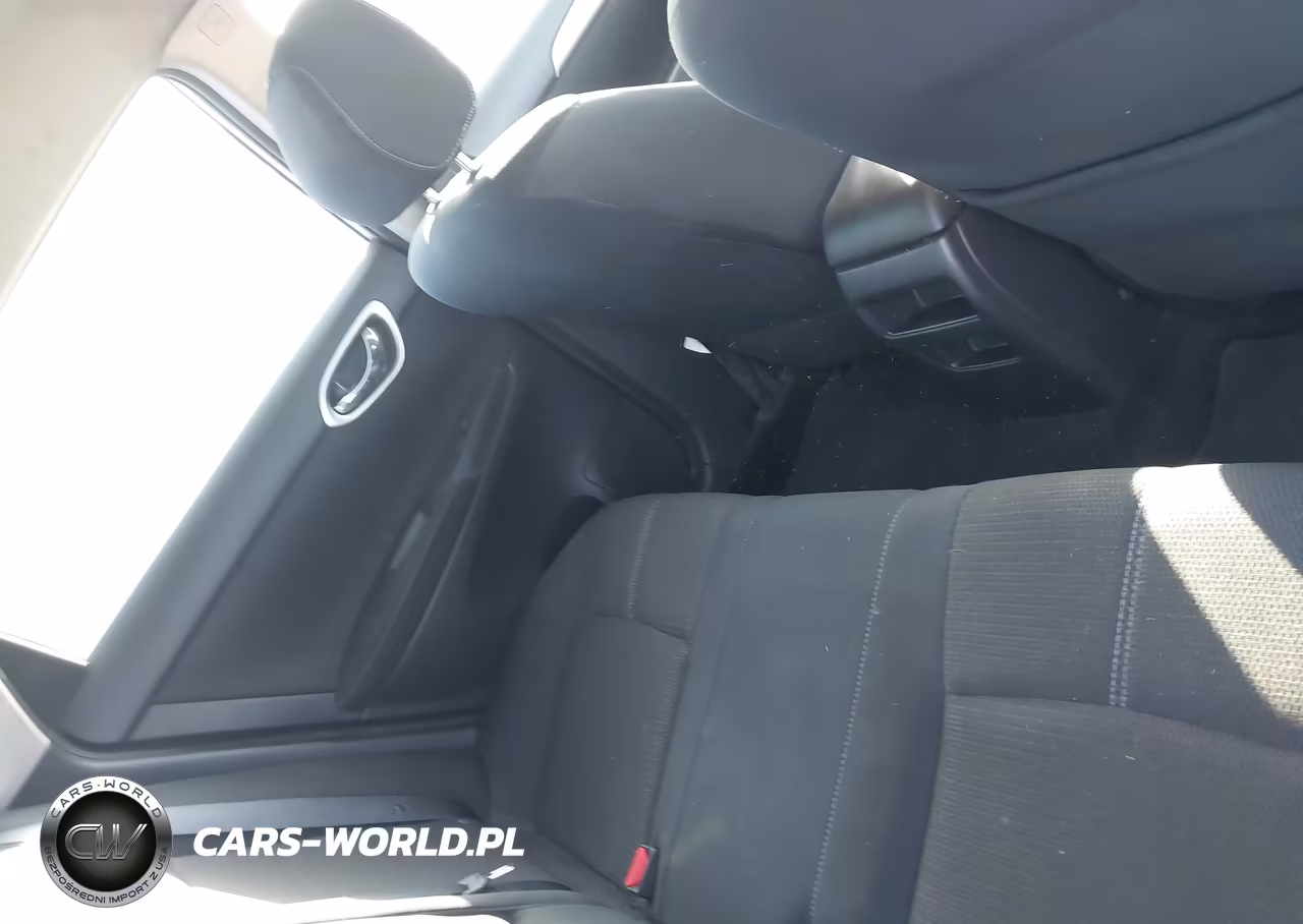 2015 Nissan Sentra S VIN:3N1AB7AP6FY329547 - 8