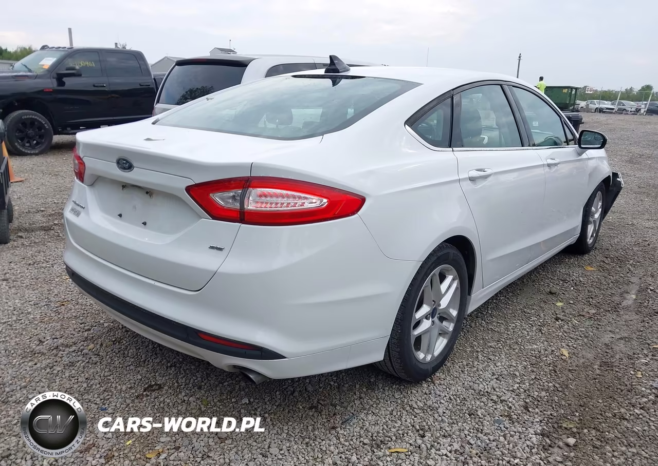 2014 Ford Fusion Se VIN:3FA6P0H7XER131330 - 4