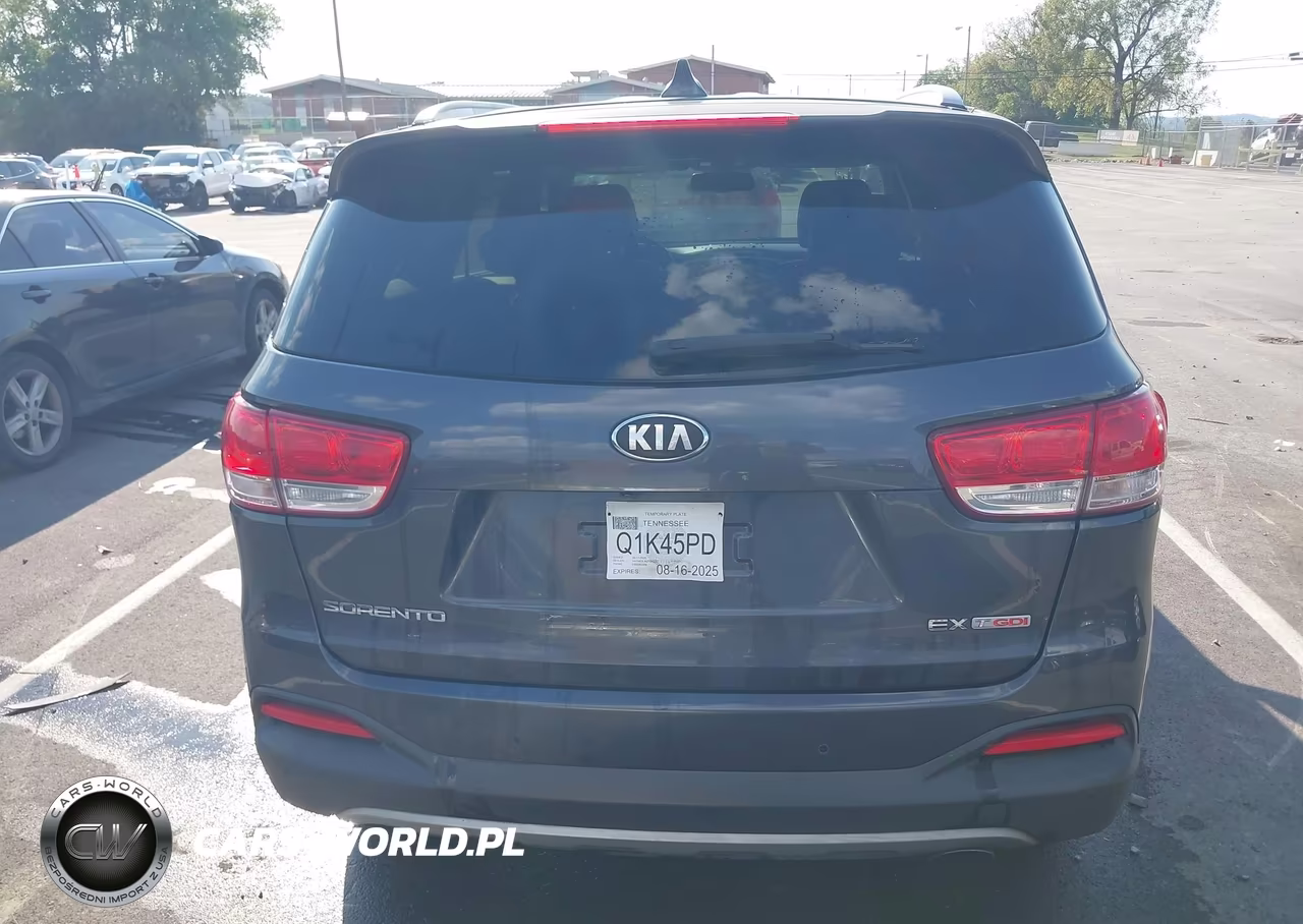 2017 Kia Sorento 2.0T Ex VIN:5XYPH4A14HG183656 - 16