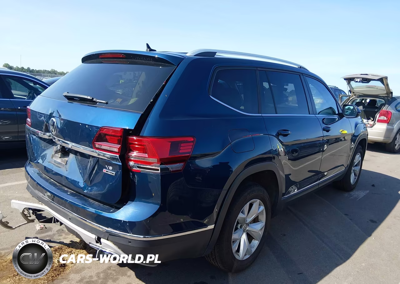 2018 Volkswagen Atlas 3.6L V6 Sel VIN:1V2MR2CA4JC590080 - 4