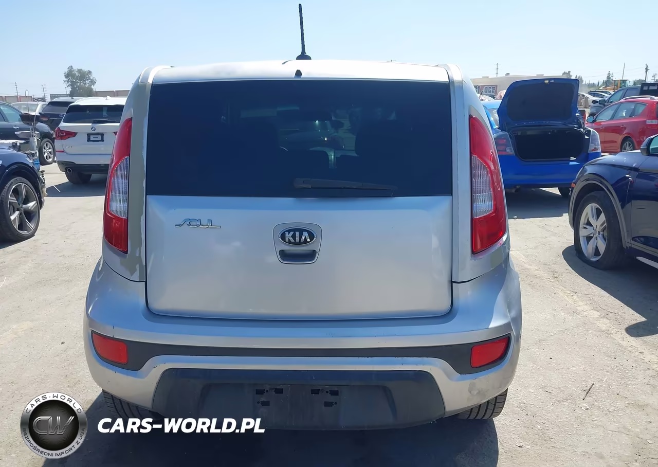 2013 Kia Soul + VIN:KNDJT2A66D7483226 - 15