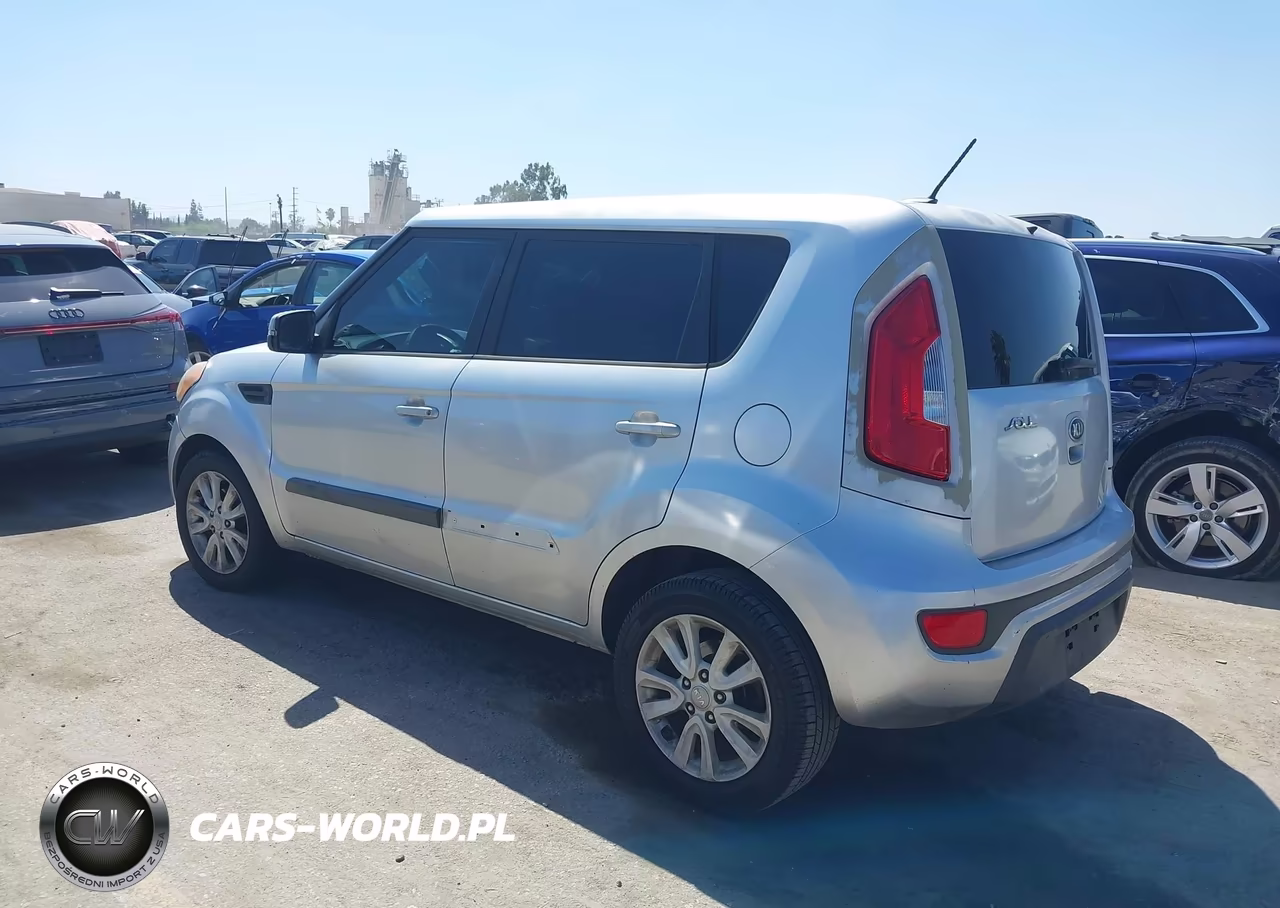 2013 Kia Soul + VIN:KNDJT2A66D7483226 - 3