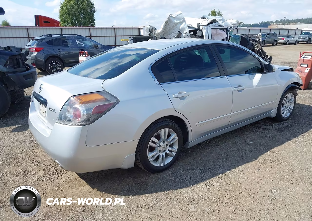 2010 Nissan Altima 2.5 S VIN:1N4AL2AP5AN427560 - 4