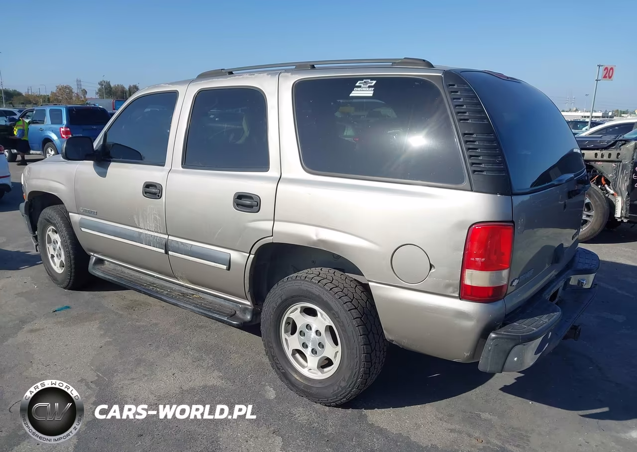 2003 Chevrolet Tahoe Ls VIN:1GNEC13T73J104564 - 3