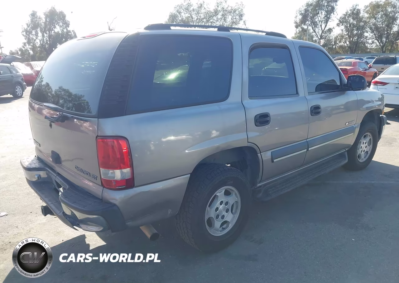 2003 Chevrolet Tahoe Ls VIN:1GNEC13T73J104564 - 4