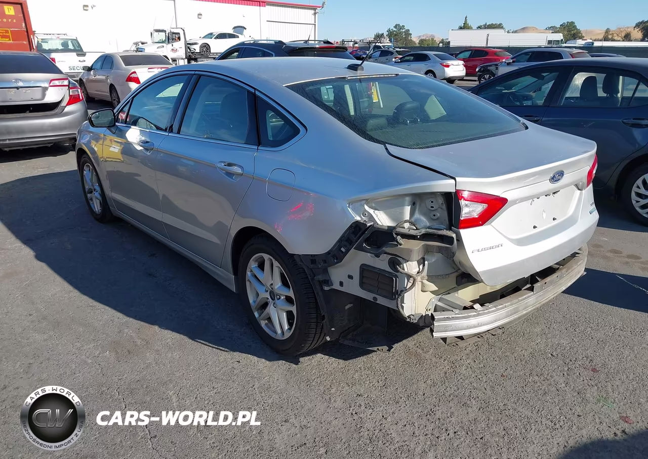 2015 Ford Fusion Se VIN:3FA6P0HD0FR145549 - 3