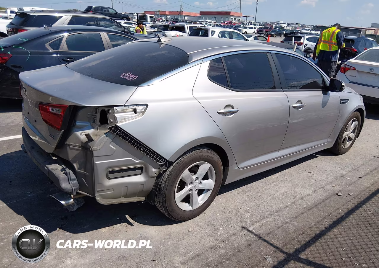 2015 Kia Optima Lx VIN:KNAGM4A7XF5533021 - 4