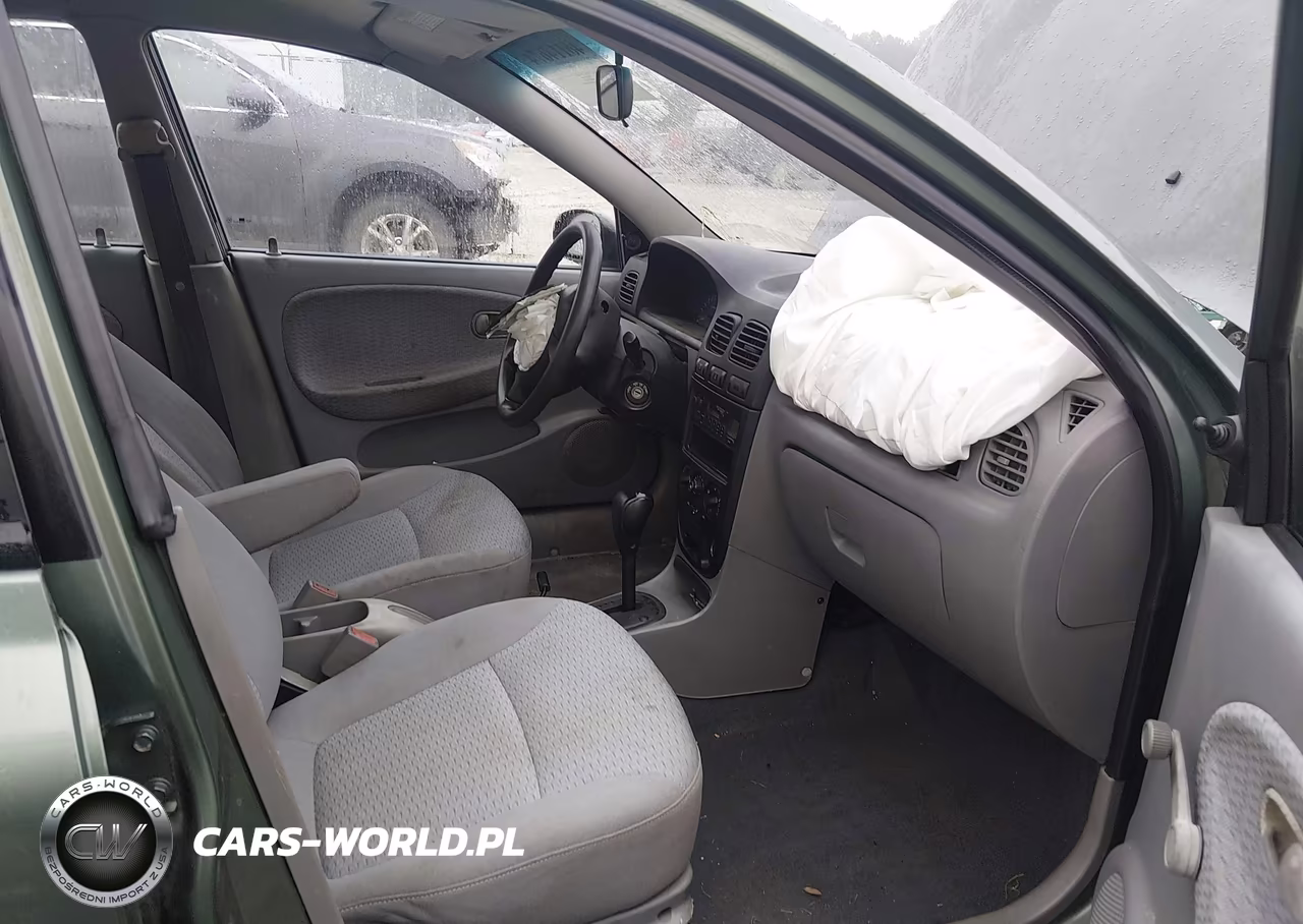 2002 Kia Rio VIN:KNADC123926173339 - 5