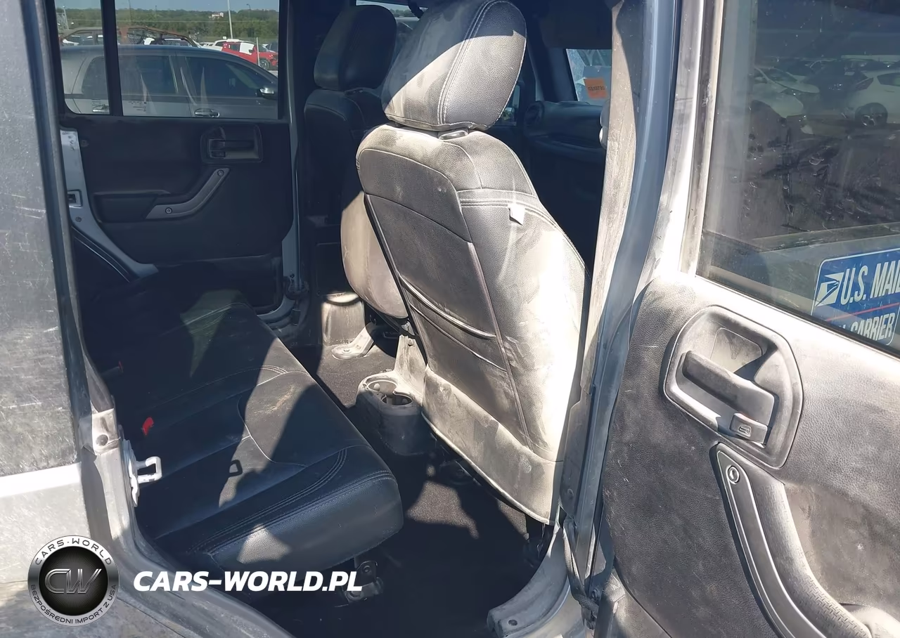 2015 Jeep Wrangler Unlimited Sport Rhd VIN:1C4BJWKG8FL670471 - 8