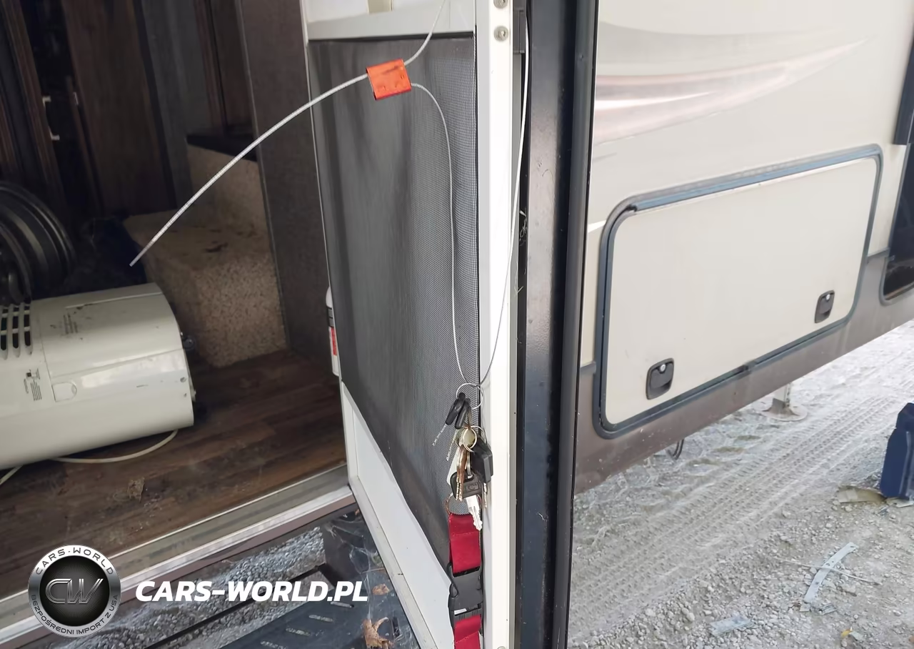 2015 Keystone Cougar 29 VIN:4YDF29R2XFV505615 - 11