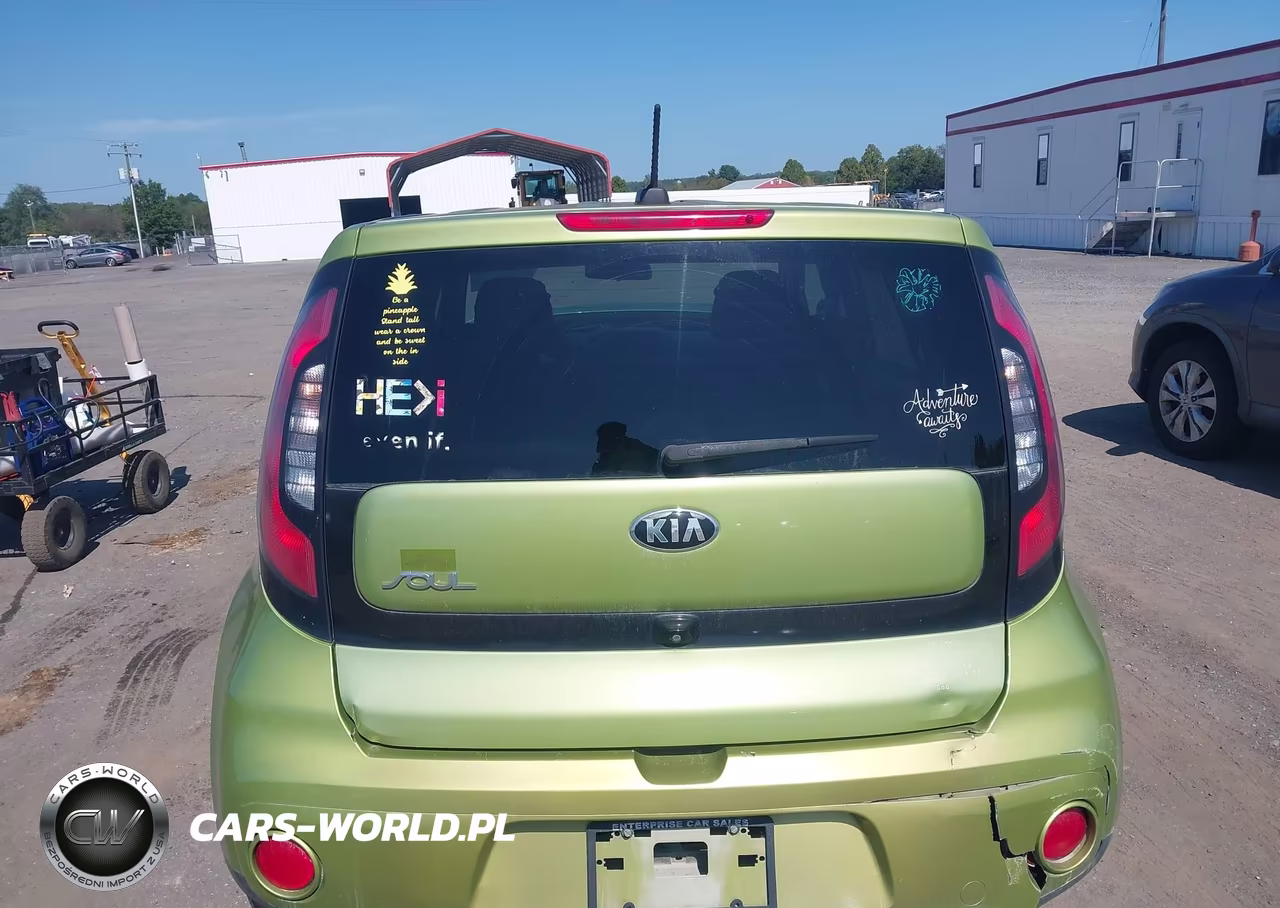 2018 Kia Soul + VIN:KNDJP3A53J7892930 - 17