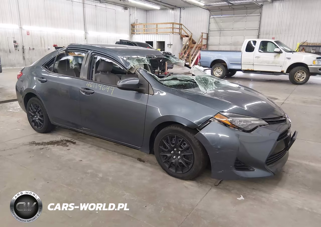 2018 Toyota Corolla Le – zdjęcie 1 z 17