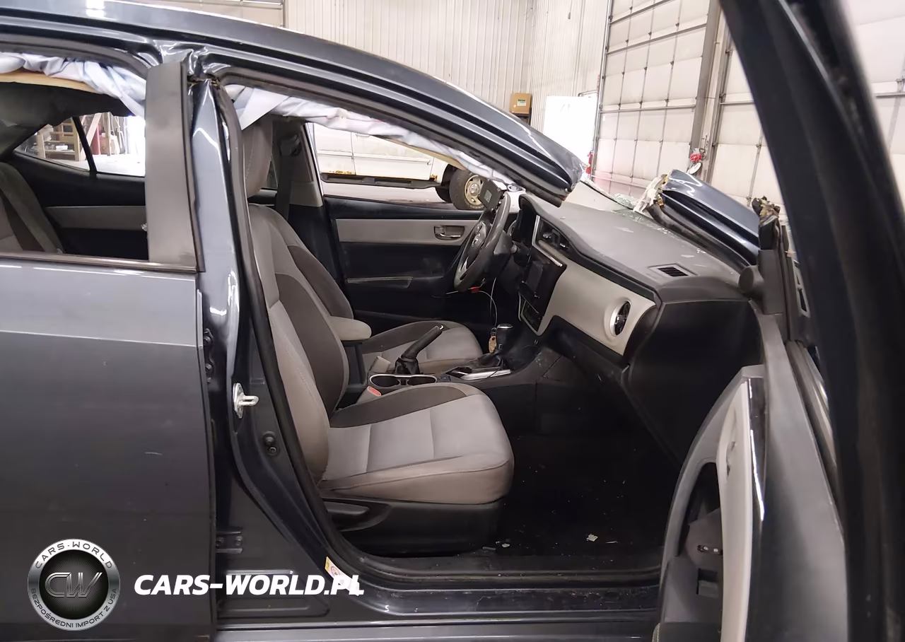 2018 Toyota Corolla Le VIN:2T1BURHE6JC116408 - 5