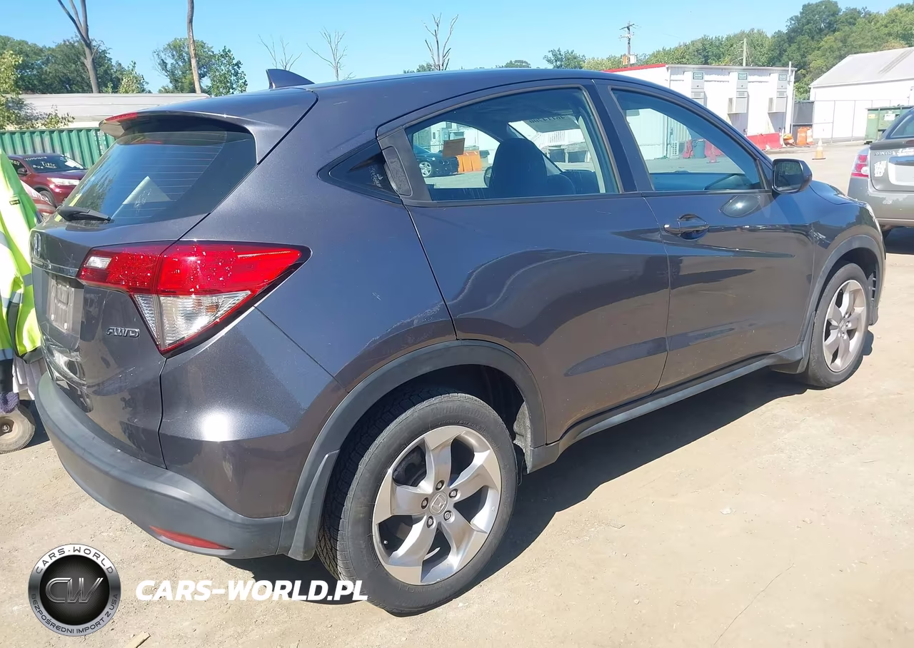 2022 Honda Hr-V Awd Lx VIN:3CZRU6H3XNM750422 - 4