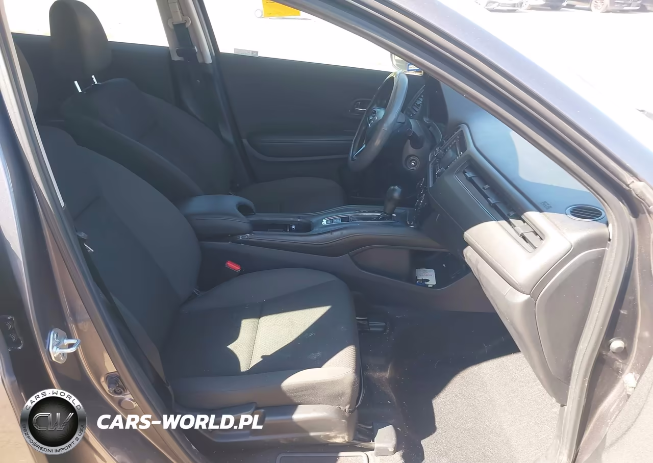 2022 Honda Hr-V Awd Lx VIN:3CZRU6H3XNM750422 - 5