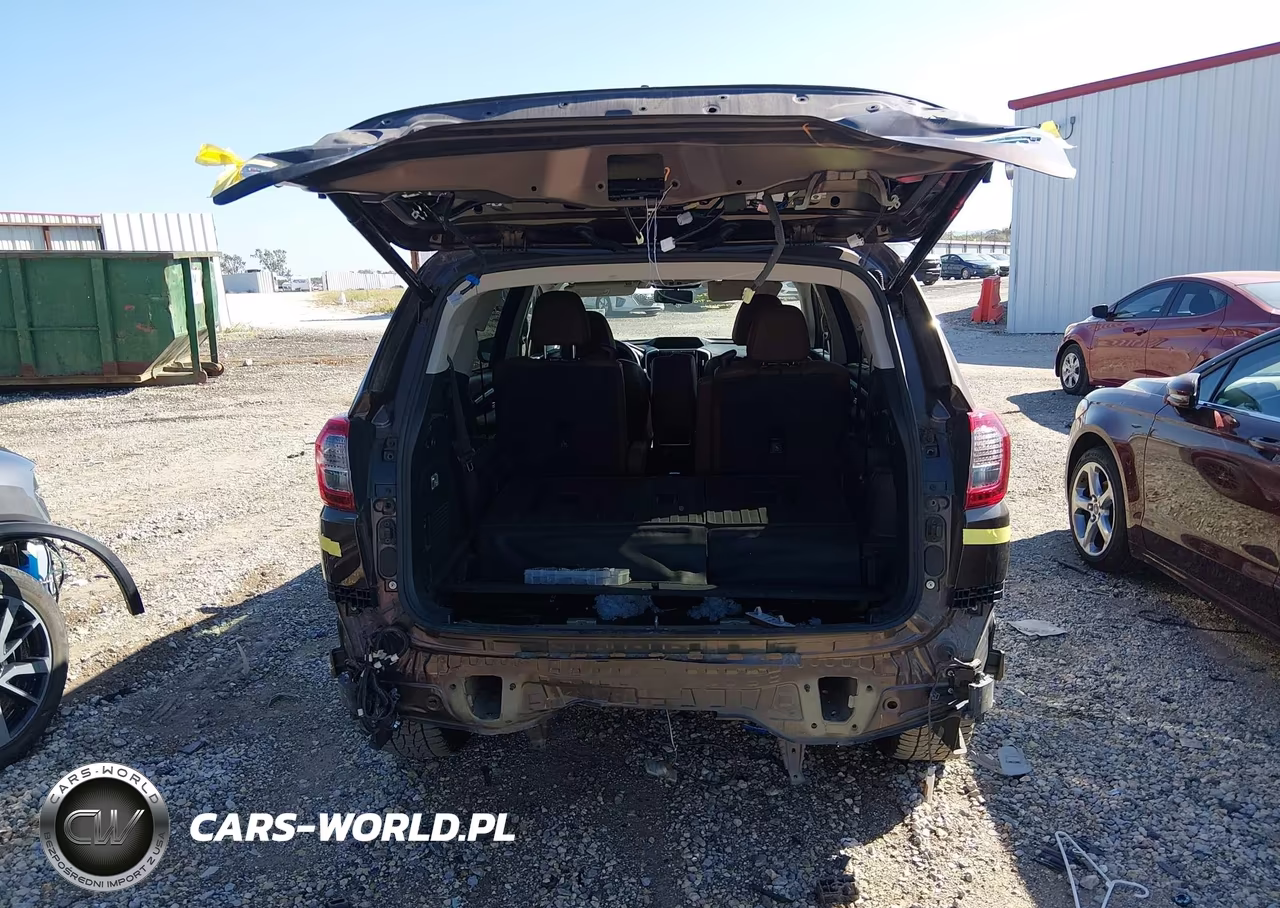 2019 Subaru Ascent Touring VIN:4S4WMARD0K3435804 - 17