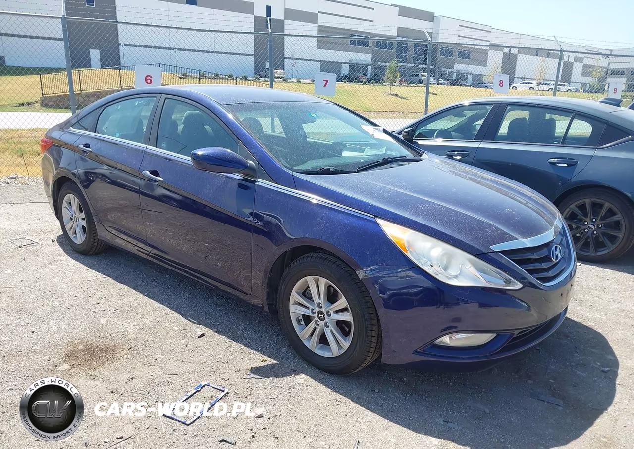 2013 Hyundai Sonata Gls – zdjęcie 1 z 11