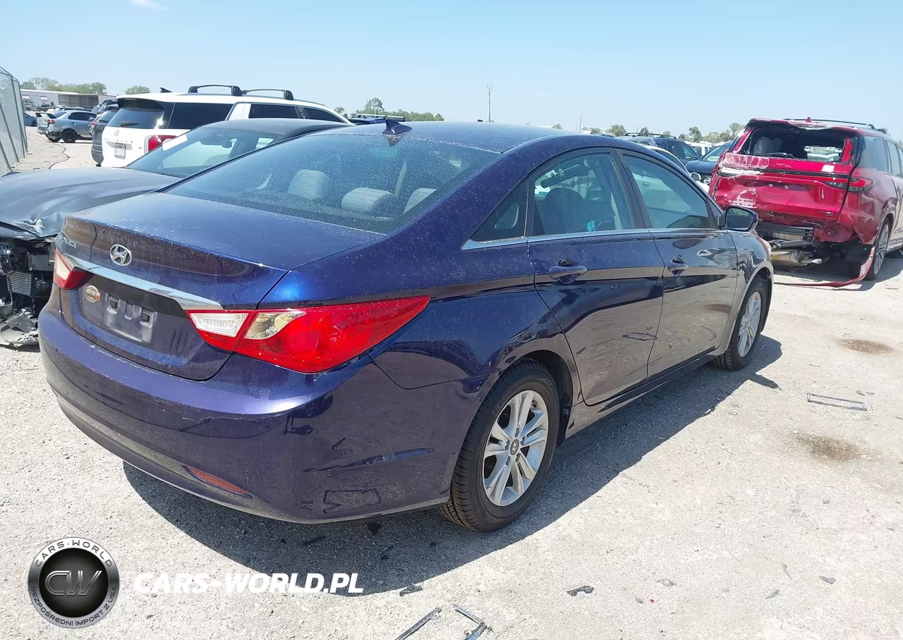 2013 Hyundai Sonata Gls VIN:5NPEB4AC3DH717386 - 4