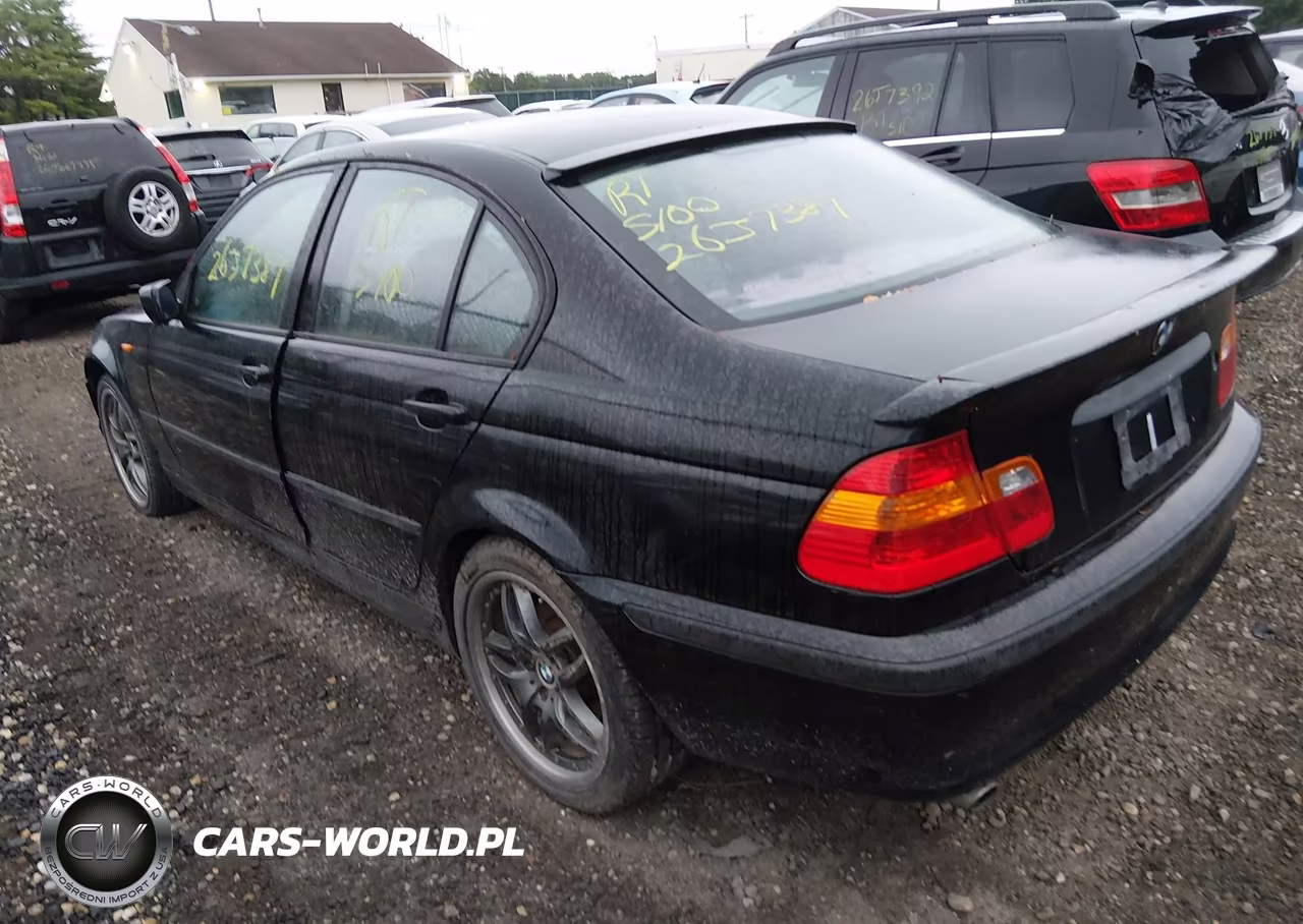 2003 BMW 325Xi VIN:WBAEU33483PM55309 - 3