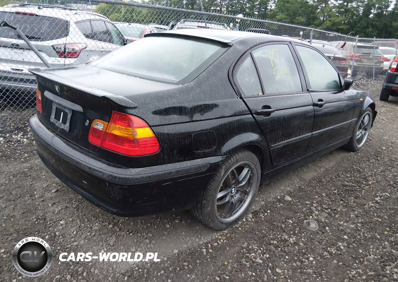 2003 BMW 325Xi VIN:WBAEU33483PM55309 - 4