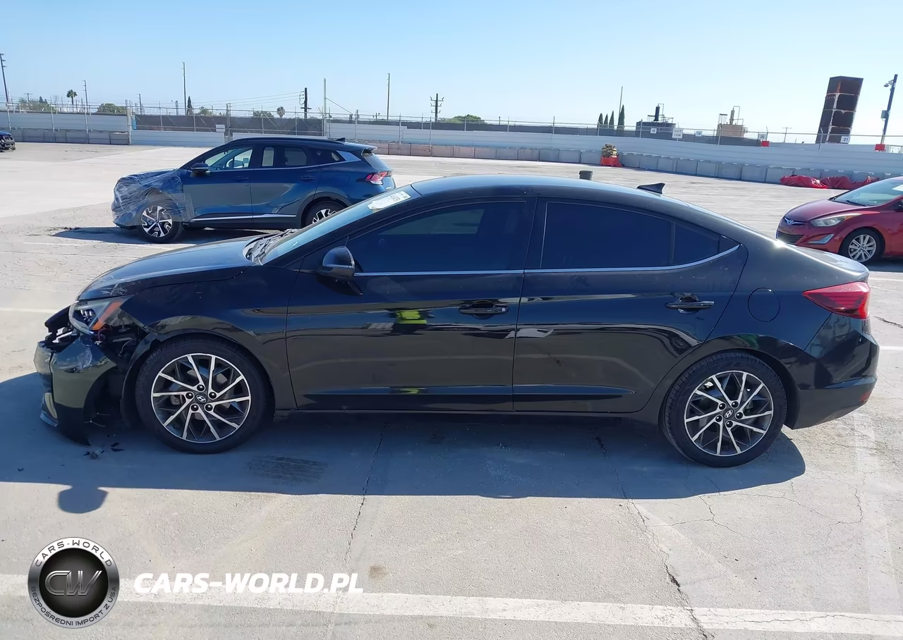 2019 Hyundai Elantra Limited VIN:5NPD84LF3KH420584 - 14