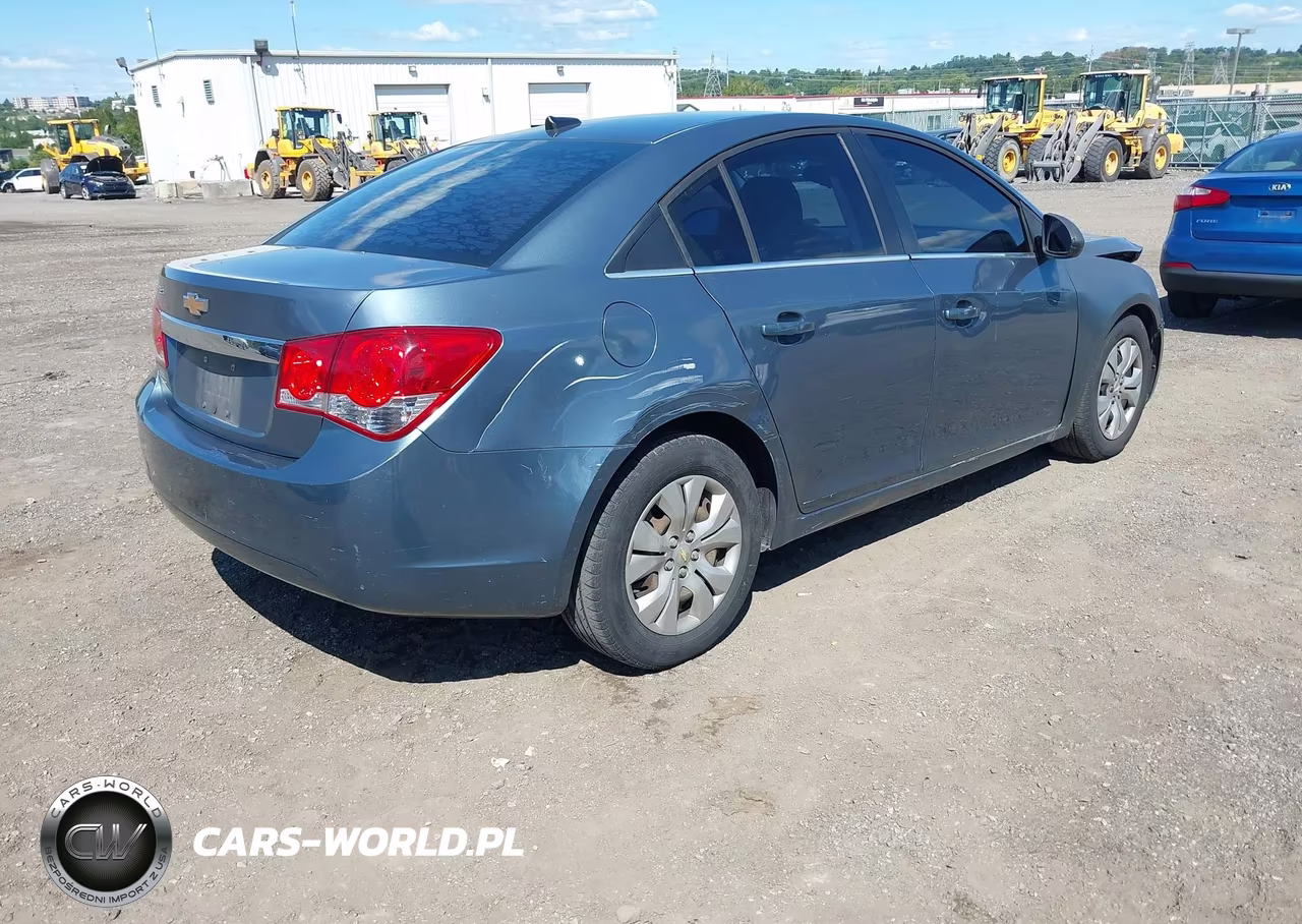 2012 Chevrolet Cruze Ls VIN:1G1PC5SH6C7293560 - 4