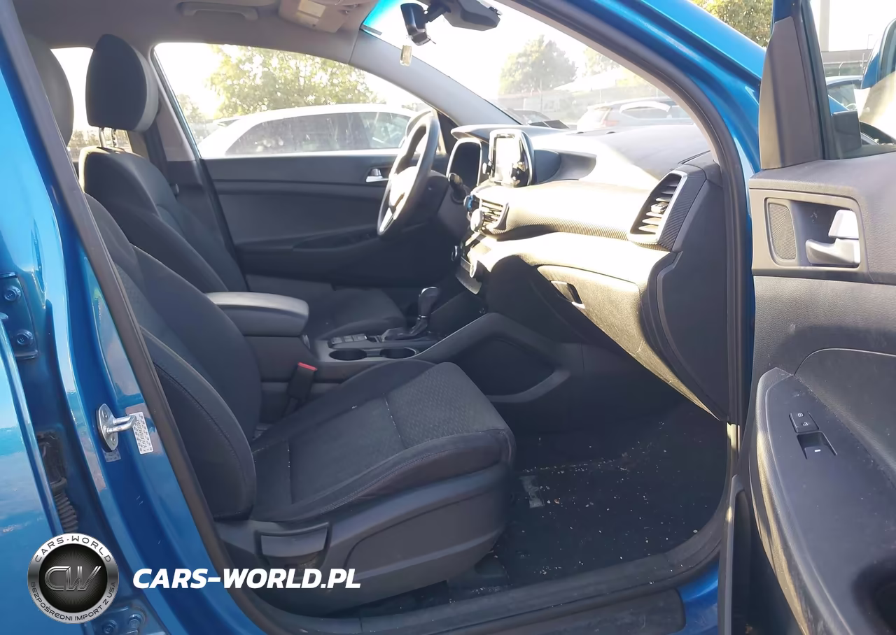 2019 Hyundai Tucson Value VIN:KM8J3CA49KU014419 - 5