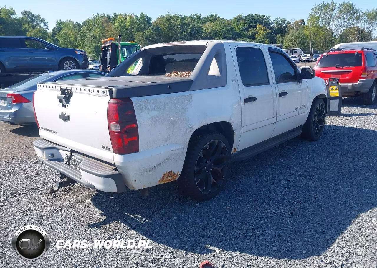 2007 Chevrolet Avalanche 1500 Ls VIN:3GNEC12087G165999 - 4
