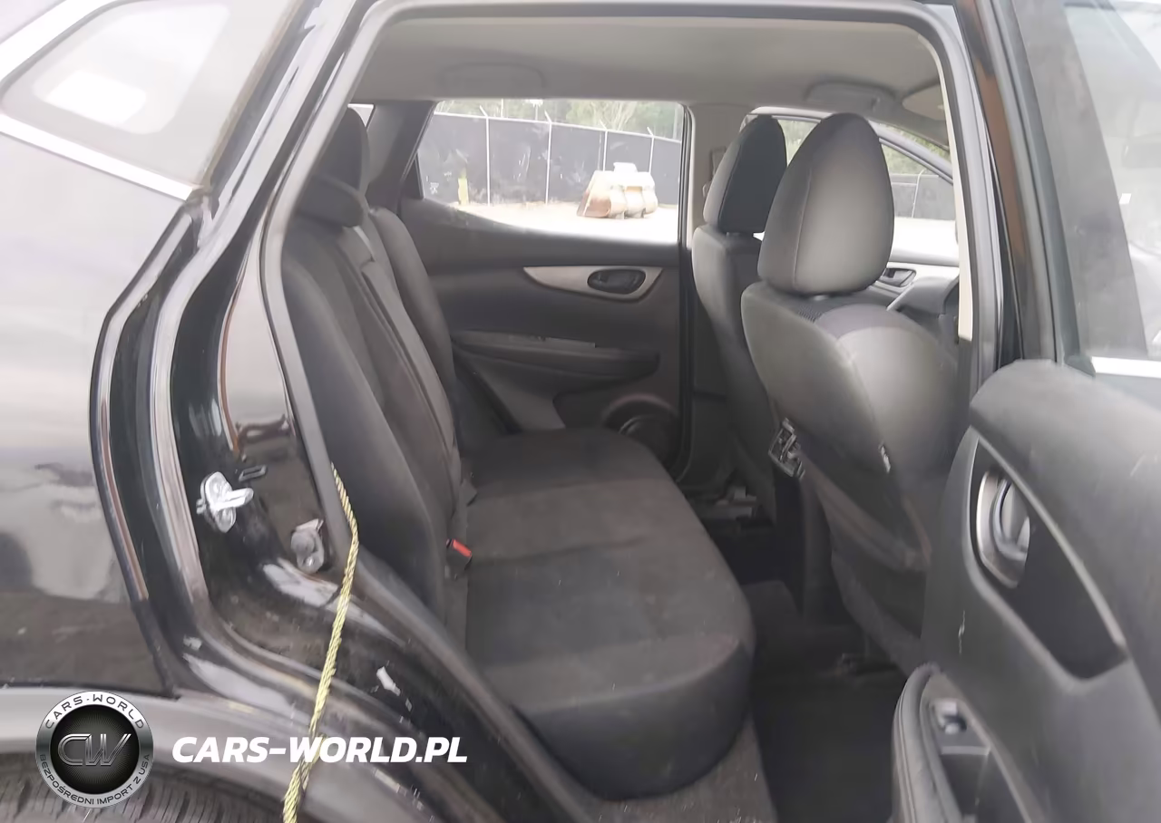 2018 Nissan Rogue Sport S VIN:JN1BJ1CR9JW201404 - 8