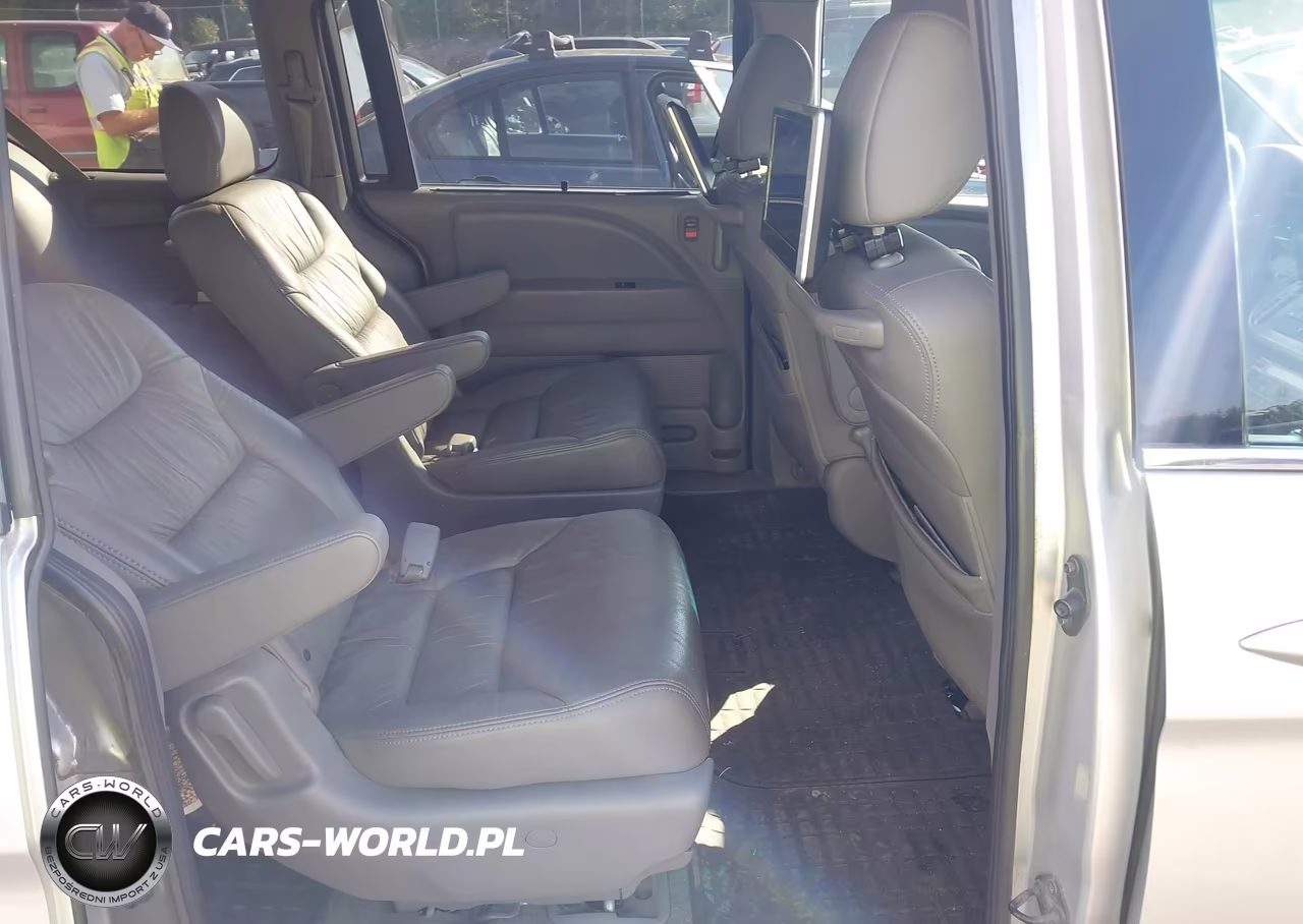 2010 Honda Odyssey Ex-L VIN:5FNRL3H72AB022666 - 8