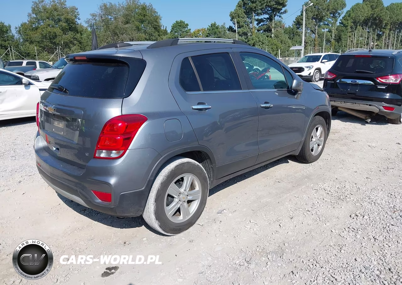 2019 Chevrolet Trax Lt VIN:KL7CJLSB6KB817505 - 4