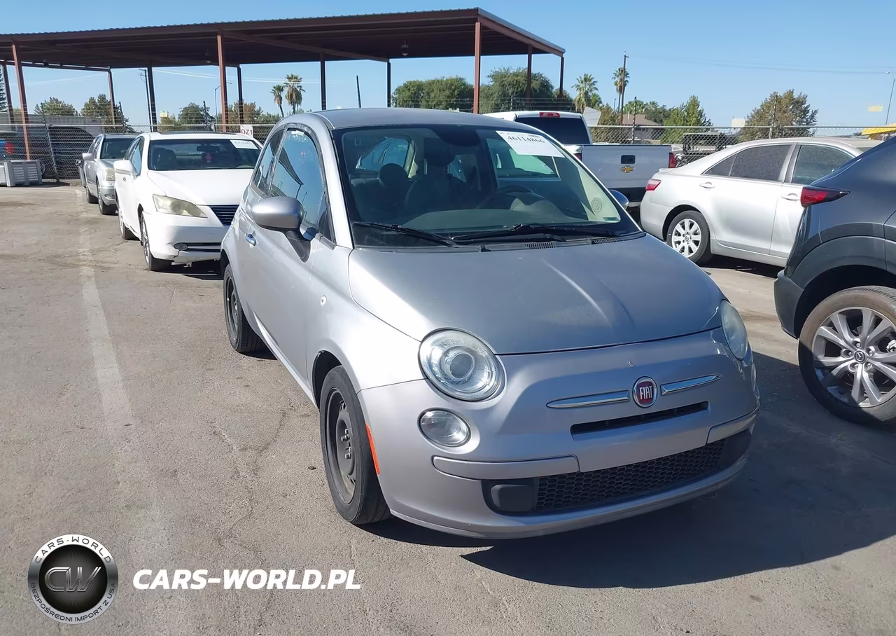 2015 Fiat 500 Pop – zdjęcie 1 z 11