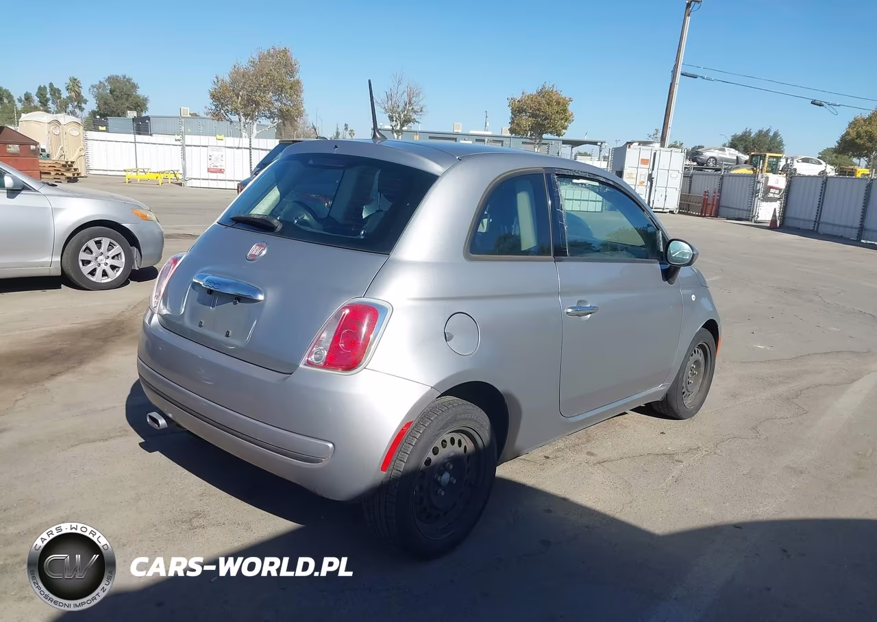 2015 Fiat 500 Pop VIN:3C3CFFAR5FT601867 - 4