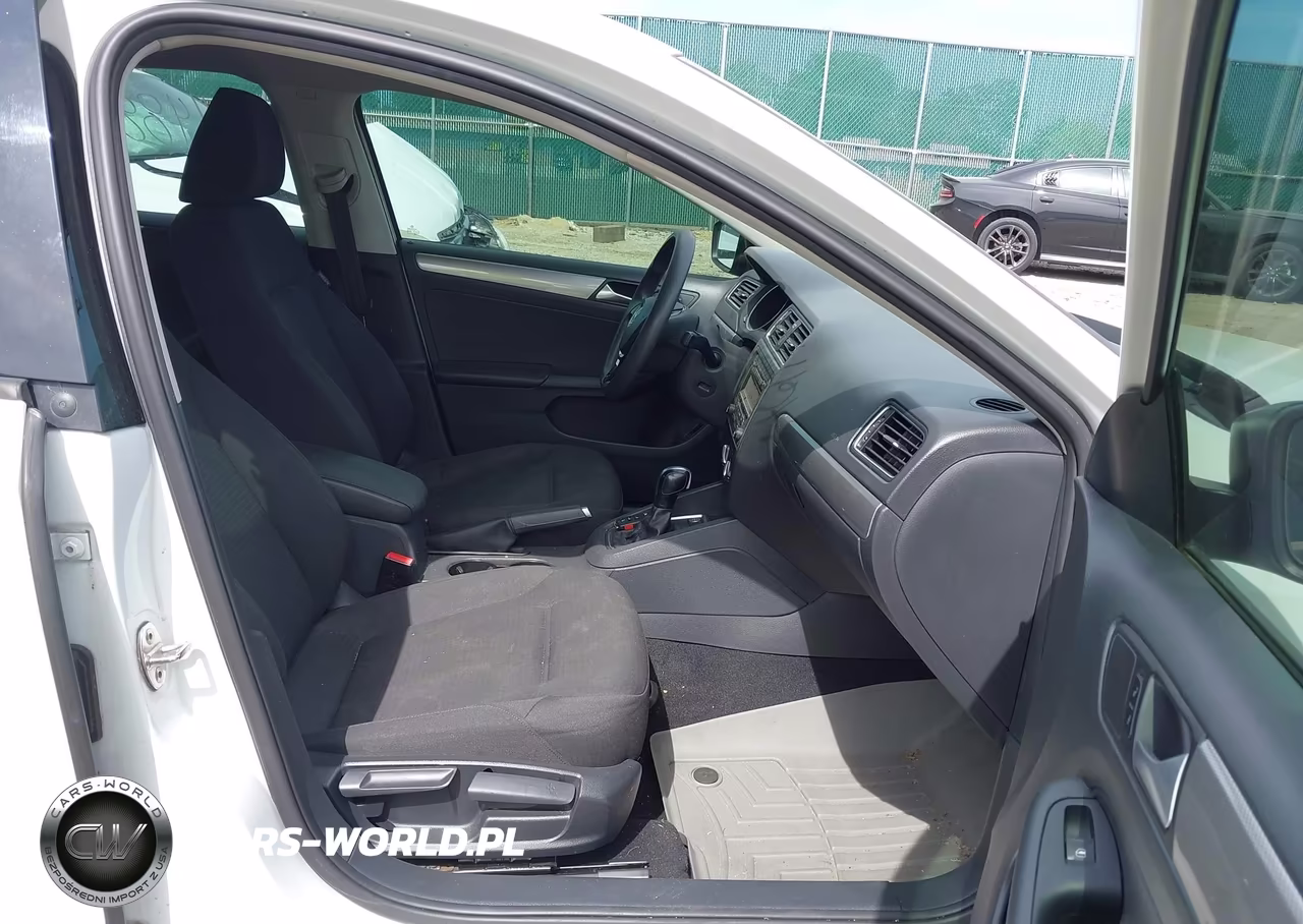 2015 Volkswagen Jetta 1.8T Se VIN:3VWD17AJ3FM302352 - 5