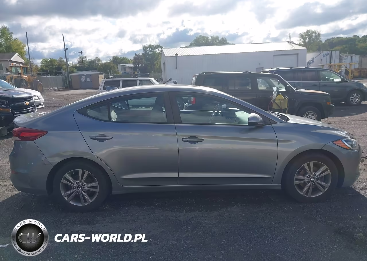 2018 Hyundai Elantra Value Edition VIN:KMHD84LF4JU511962 - 13
