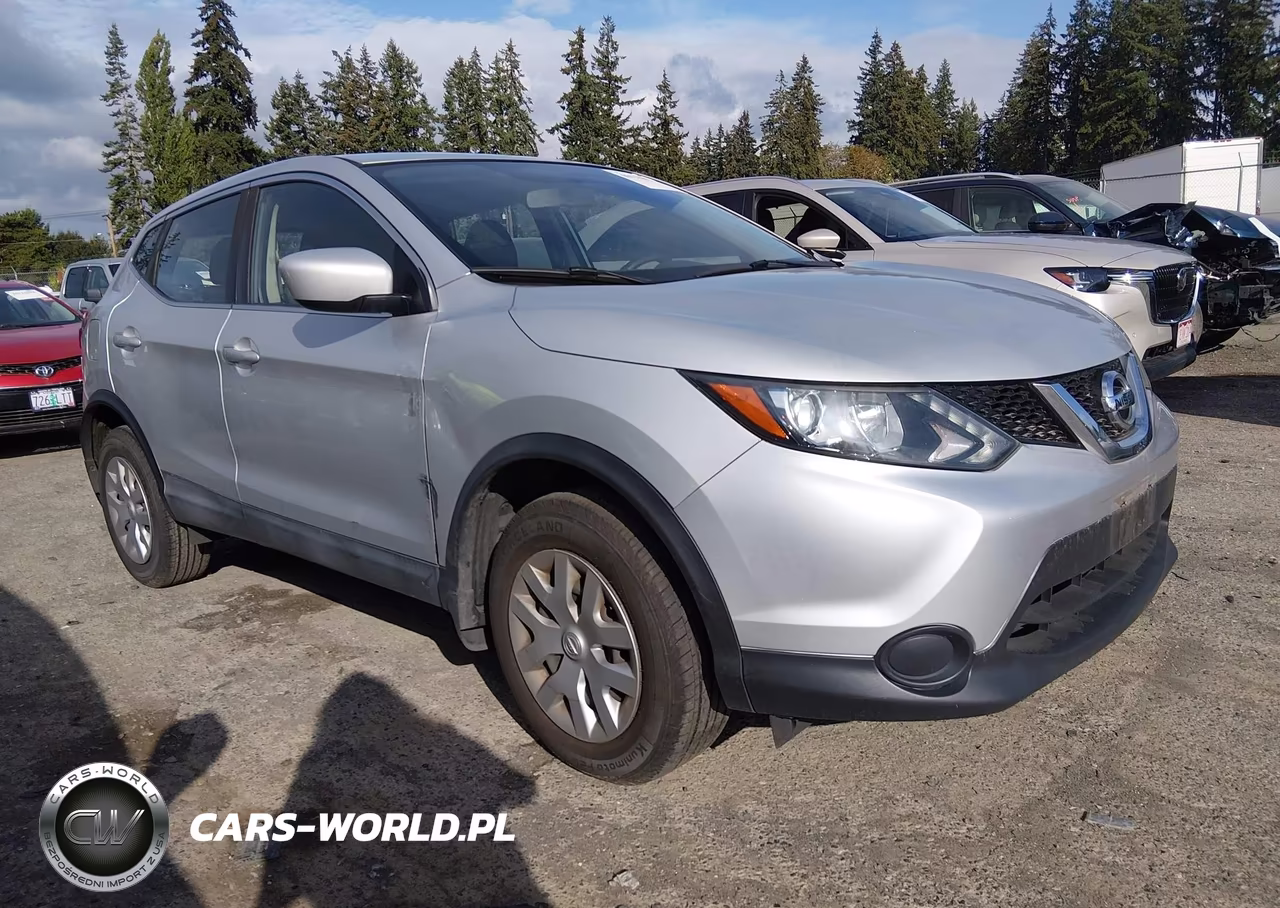 2017 Nissan Rogue Sport S