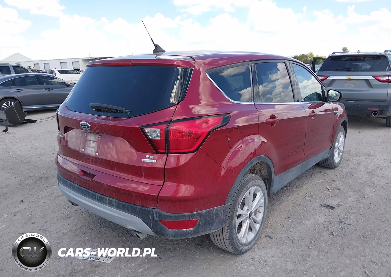 2019 Ford Escape Se VIN:1FMCU0GD4KUA81439 - 4