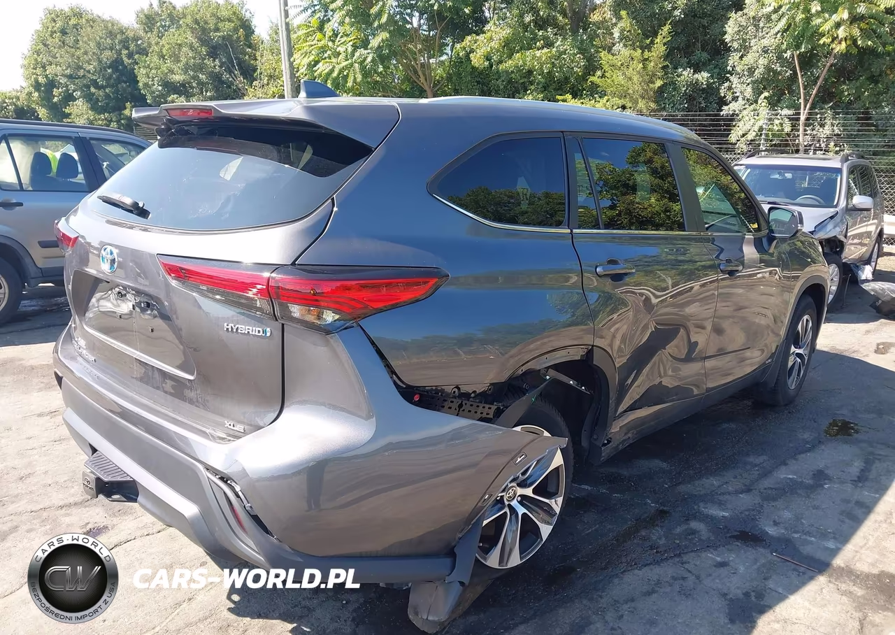 2023 Toyota Highlander Hybrid Xle VIN:5TDKBRCH7PS119728 - 4