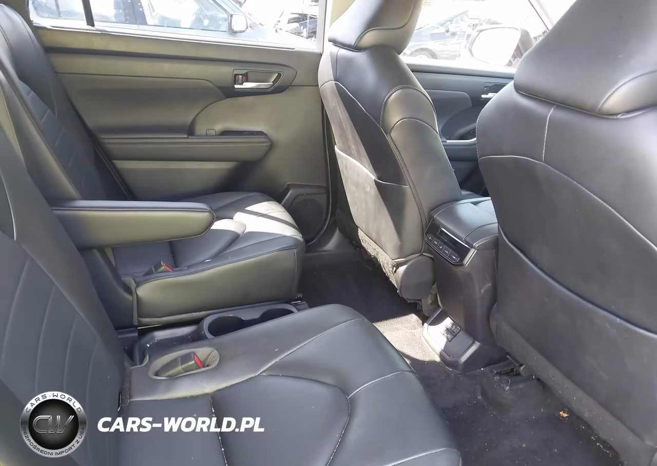 2023 Toyota Highlander Hybrid Xle VIN:5TDKBRCH7PS119728 - 8