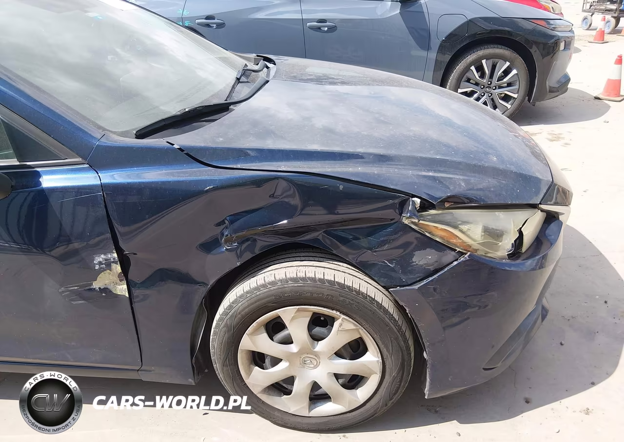 2015 Mazda Mazda3 I Sport VIN:3MZBM1U77FM175617 - 6