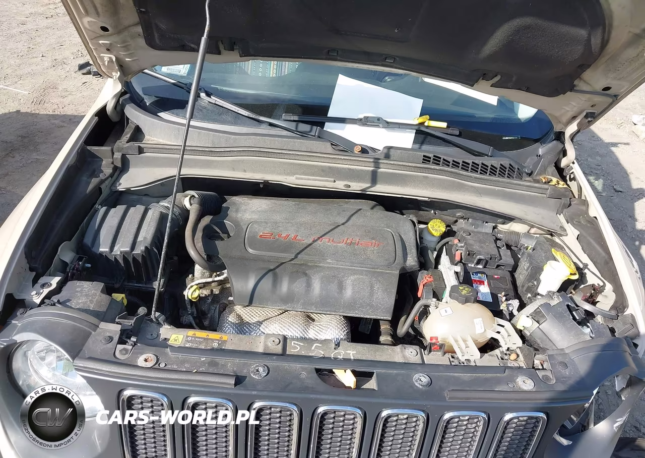2016 Jeep Renegade Latitude VIN:ZACCJBBT6GPD21140 - 10